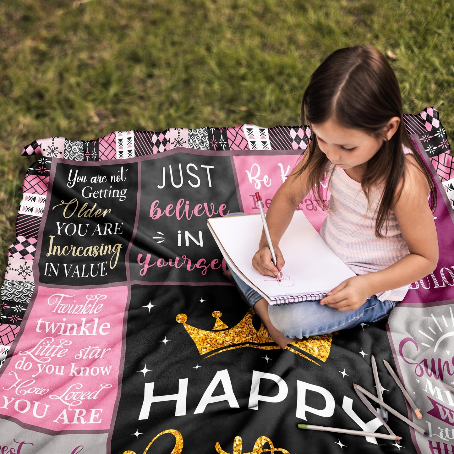 *CasavaRopa Affiliate Link Amonee-YL 50th Birthday Gifts for Women, 50th Birthday Gift Blanket 60"X80", 50 Year Old Gifts for Women, 50th Birthday Gifts for Her, 50th Birthday Decorations, 50 Years Old Birthday Gifts for Woman